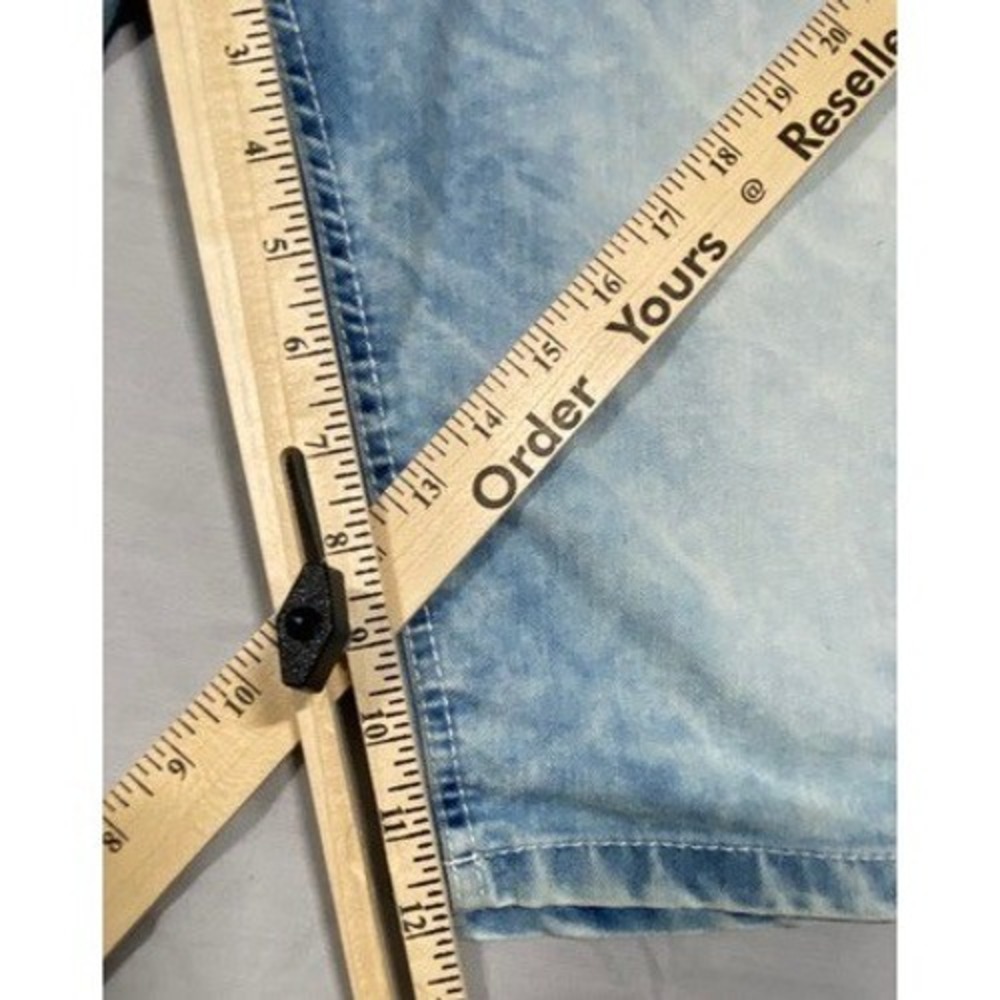 Southpole Mens Slim Fit Acid Wash 12" Denim Shorts Light Blue Size 34 Y2K - Picture 5 of 12